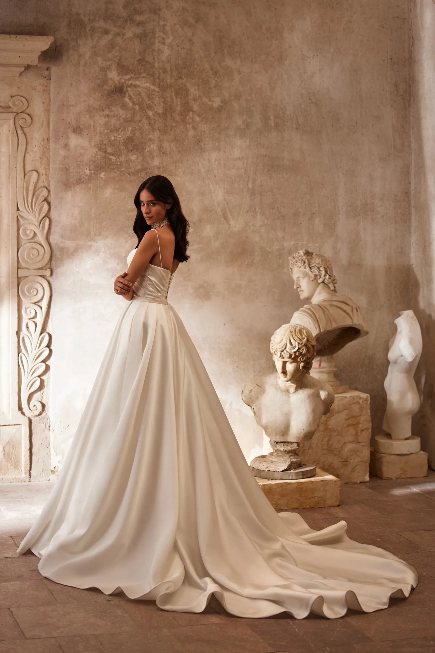 Jillian, Luce Sposa