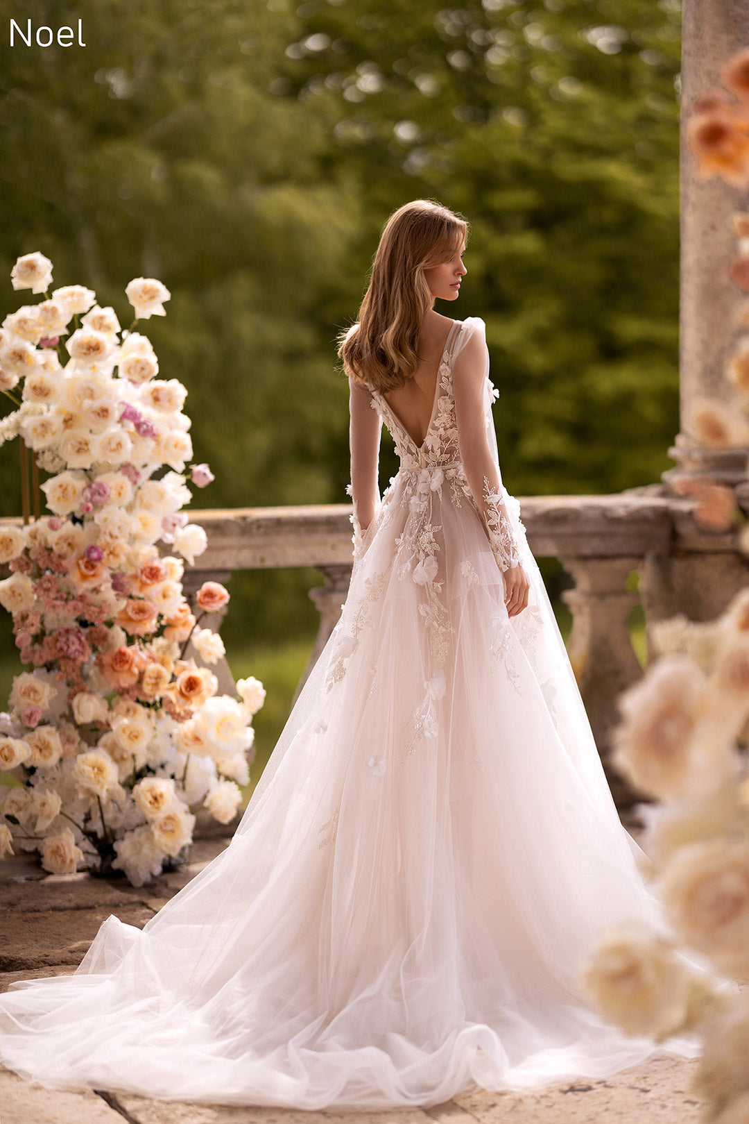 Noel, Monreal Bridal — Größe 40, Sample Sale